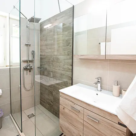 Lagadia Stone House Apartment *