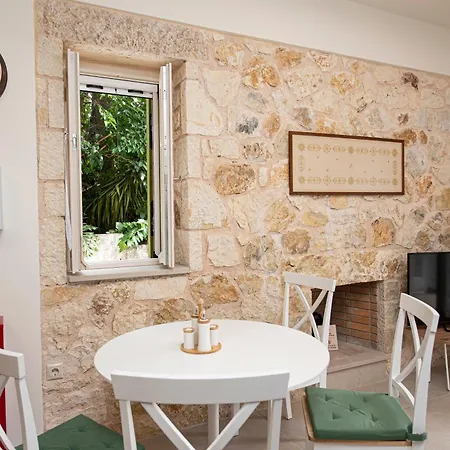 Apartment Lagadia Stone House Áyios Nikítas