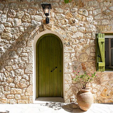 Lagadia Stone House Apartment Áyios Nikítas