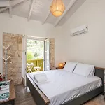 Lagadia Stone House Apartment Áyios Nikítas