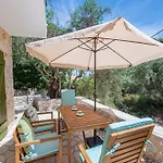 Apartment Lagadia Stone House Áyios Nikítas