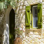 شقة Lagadia Stone House