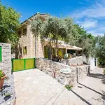 Apartment Lagadia Stone House Áyios Nikítas