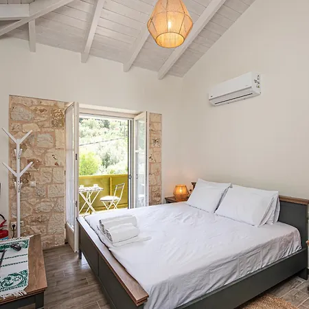 Lagadia Stone House Apartmán Áyios Nikítas