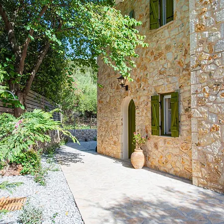 Lagadia Stone House Áyios Nikítas