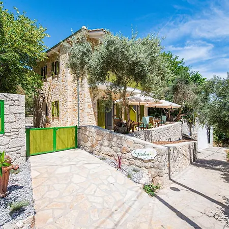 Apartmán Lagadia Stone House Áyios Nikítas