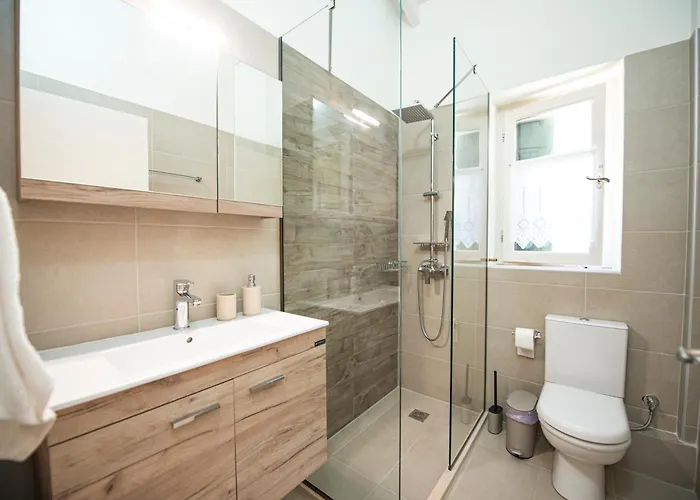 Apartment Lagadia Stone House *