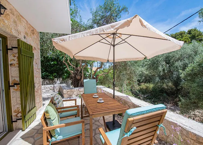 Apartment Lagadia Stone House Agios Nikitas