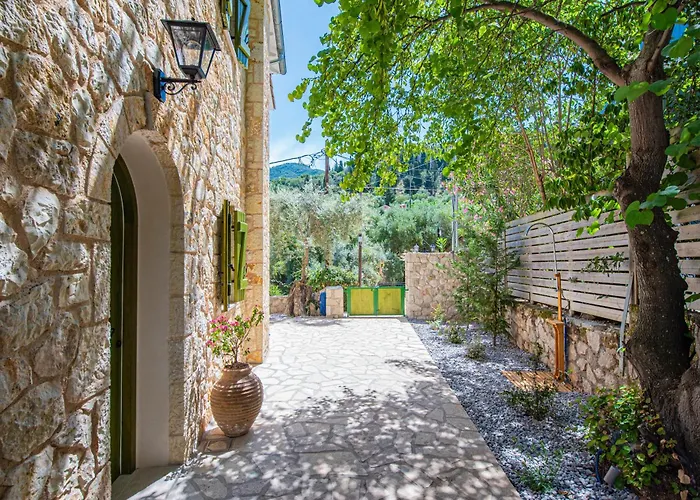 Lagadia Stone House Agios Nikitas