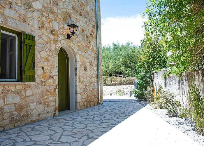 Lagadia Stone House Apartment Agios Nikitas