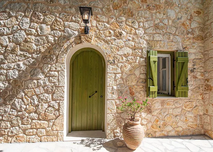 Lagadia Stone House Agios Nikitas
